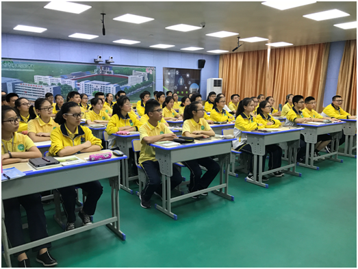 同学们对同步互动课堂很感兴趣.png
